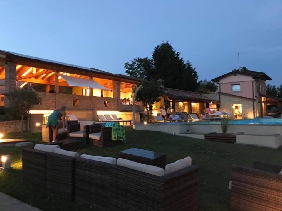 Agriturismo I Tassoni Villa Pavullo nel Frignano Eksteriør billede