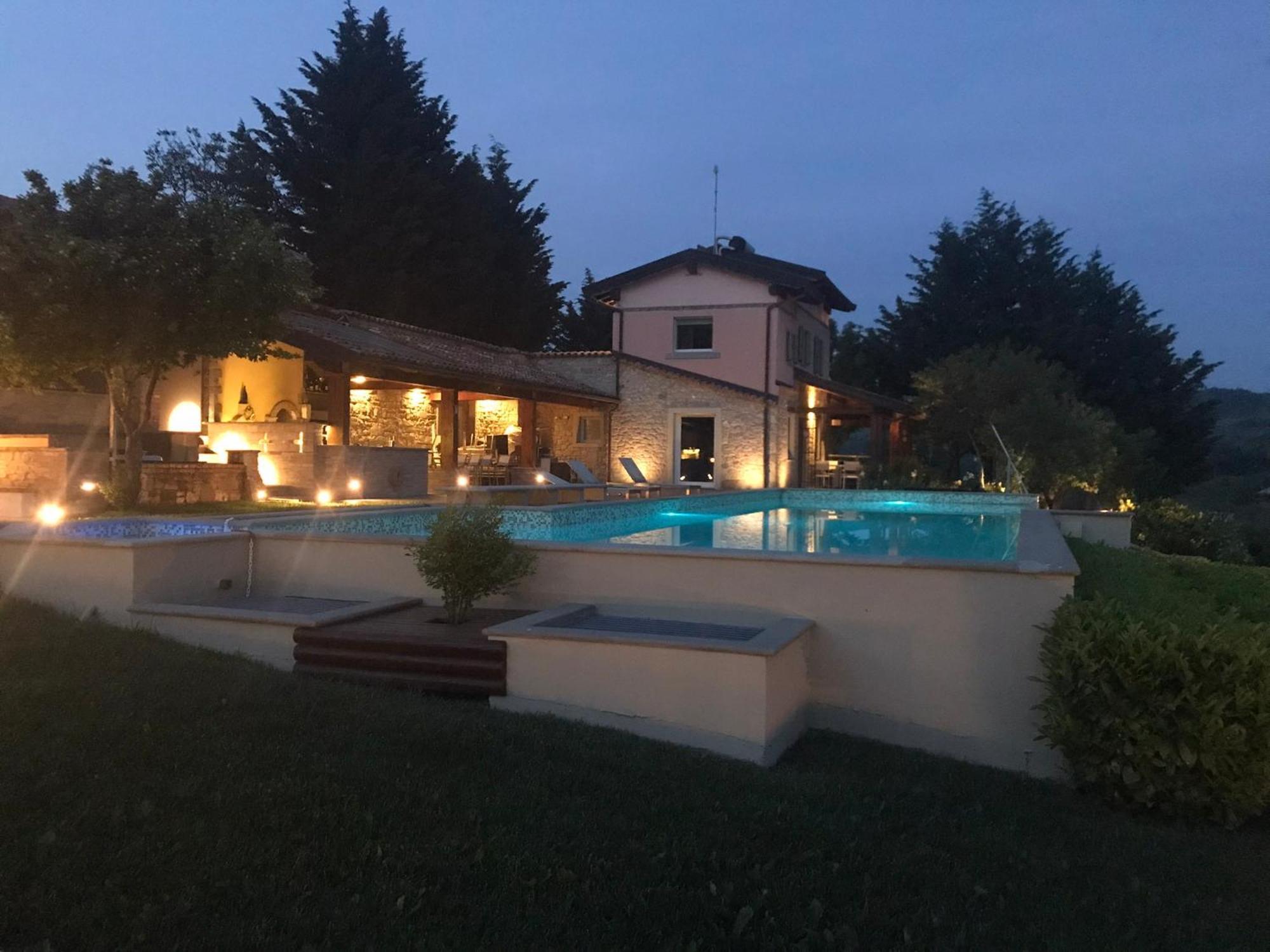 Agriturismo I Tassoni Villa Pavullo nel Frignano Eksteriør billede